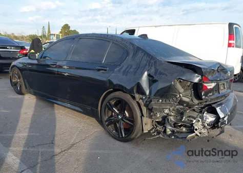 2019 BMW 740I из США, поврежденный, VIN WBA7E2C50KB454353